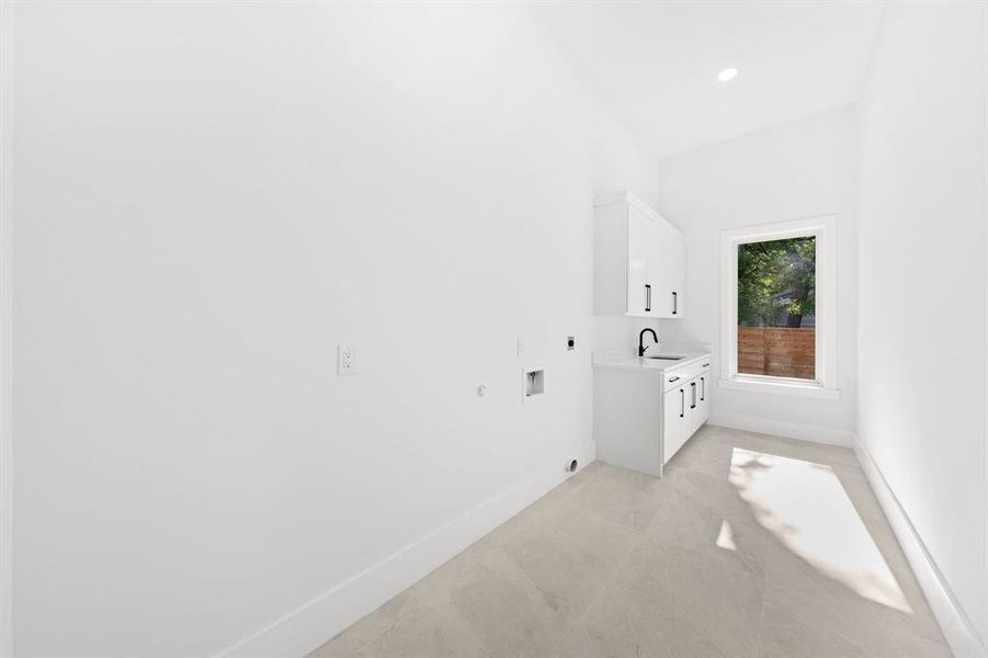 Image 34 of a home in .