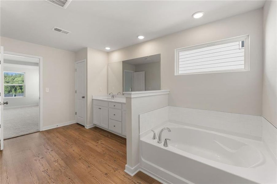 Furnished interior view inside a new home in The Estates at Gainesville Township, Gainesville (Image 10).