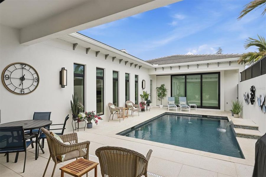 Exterior details and patio area of a home in , Bradenton (Image 18).