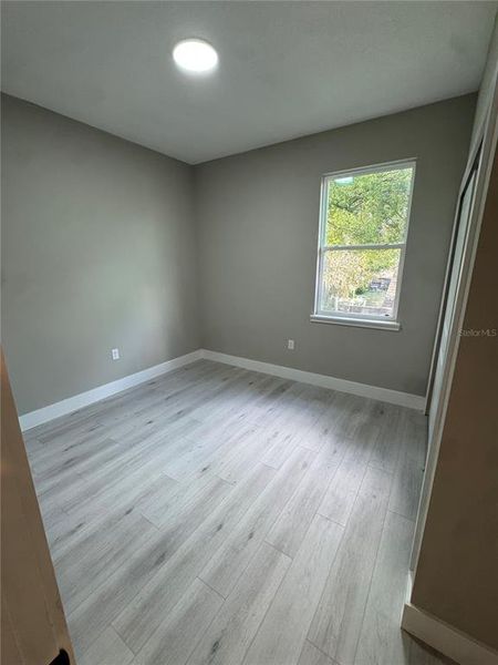 Spacious, unfurnished interior of a new home in , Gotha (Image 21).