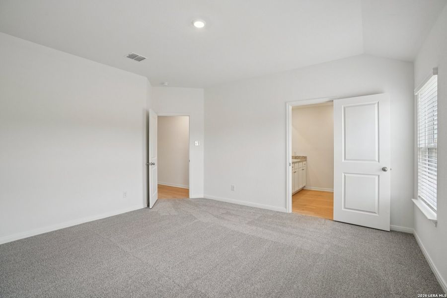 Spacious, unfurnished interior of a new home in Preserve at Medina, Von Ormy (Image 37). Spacious, unfurnished interior of a new home in Preserve at Medina, Von Ormy (Image 37).