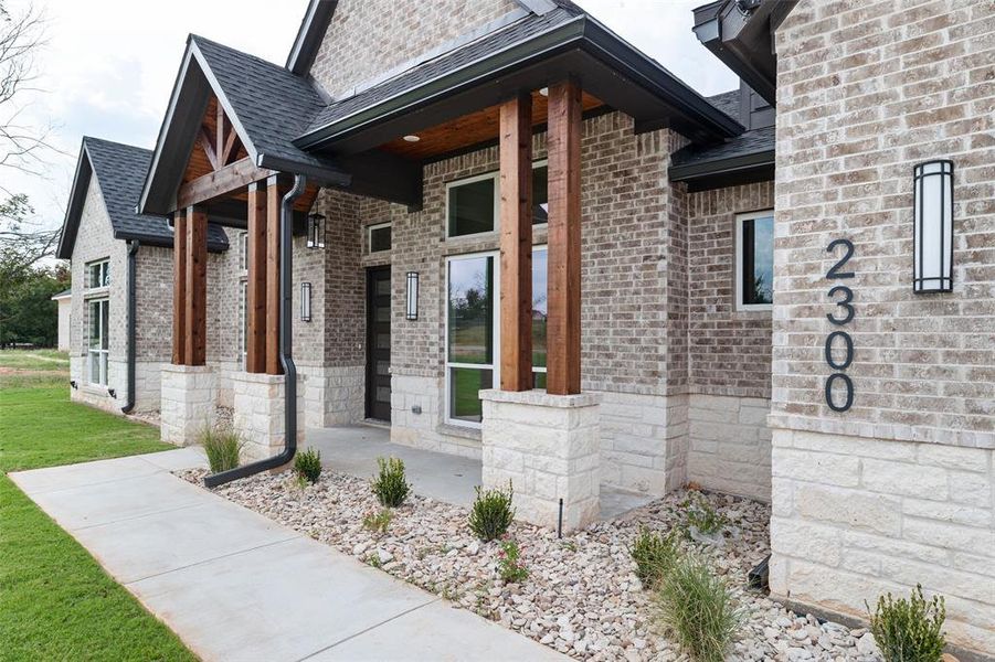 Exterior details and patio area of a home in Pecan Plantation, Granbury (Image 27). Exterior details and patio area of a home in Pecan Plantation, Granbury (Image 27).