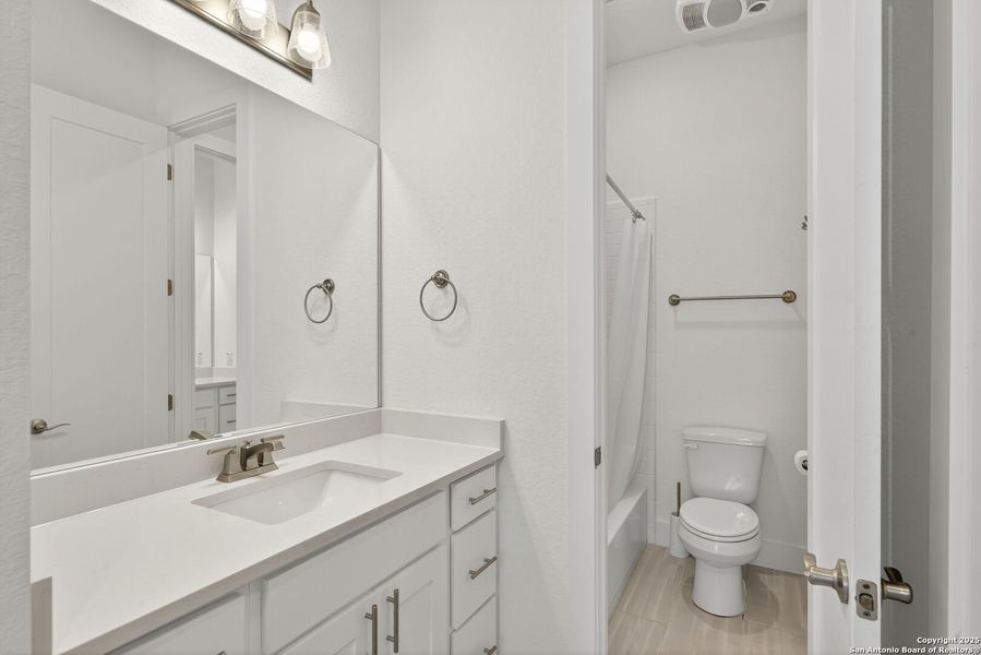 Furnished interior view inside a new home in Front Gate in Fair Oaks Ranch, Fair Oaks Ranch (Image 11). Furnished interior view inside a new home in Front Gate in Fair Oaks Ranch, Fair Oaks Ranch (Image 11).