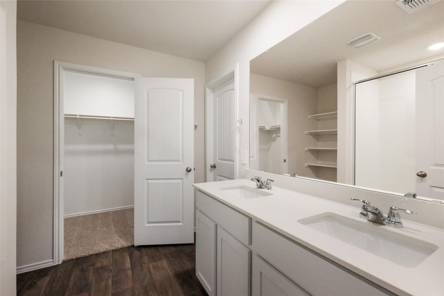 Furnished interior view inside a new home in Watermill, Uhland (Image 4).