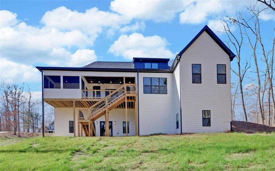 Exterior details and patio area of a home in , Clarkesville (Image 36).