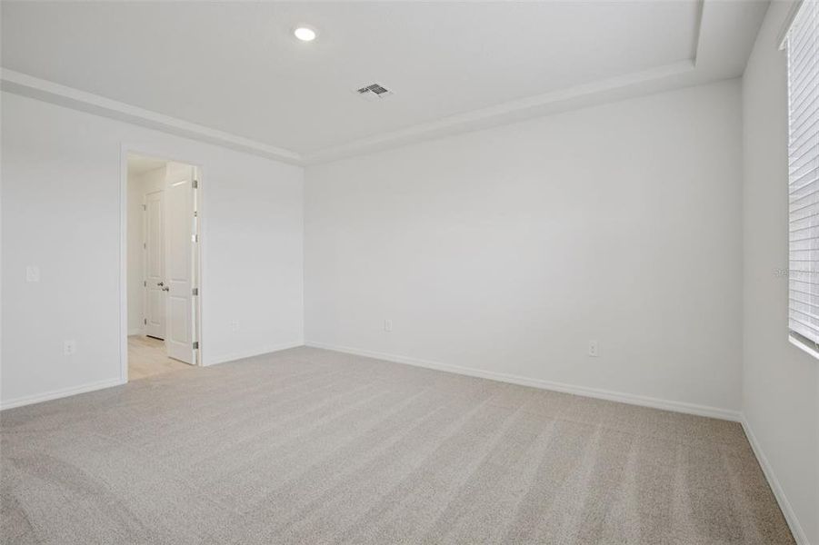 Spacious, unfurnished interior of a new home in Coasterra - Reserve Series, Palmetto (Image 38).