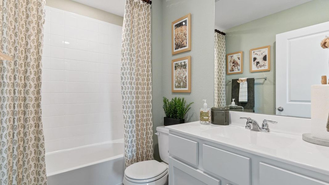 Furnished interior view inside a new home in Wayside, Uhland (Image 14).