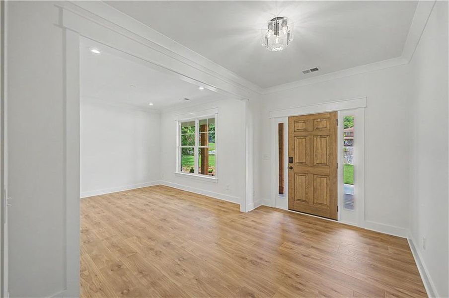 Spacious, unfurnished interior of a new home in , Kennesaw (Image 30).