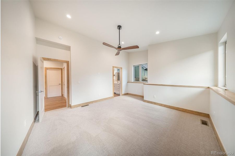 Spacious, unfurnished interior of a new home in , Hot Sulphur Springs (Image 12).