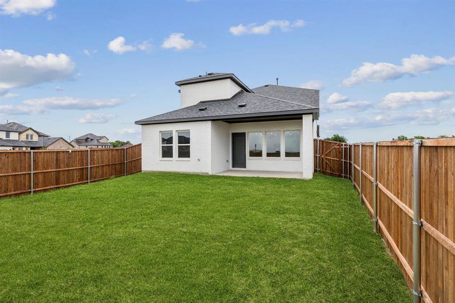 Front exterior of a new home in Bellagio, Forney, TX, highlighting curb appeal (Image 18). Front exterior of a new home in Bellagio, Forney, TX, highlighting curb appeal (Image 18).