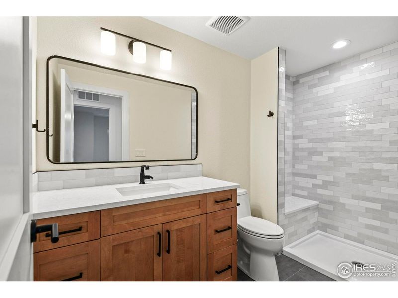 Furnished interior view inside a new home in , Berthoud (Image 31).