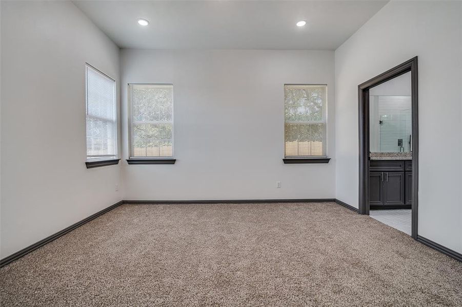 Spacious, unfurnished interior of a new home in , West Tawakoni (Image 19). Spacious, unfurnished interior of a new home in , West Tawakoni (Image 19).