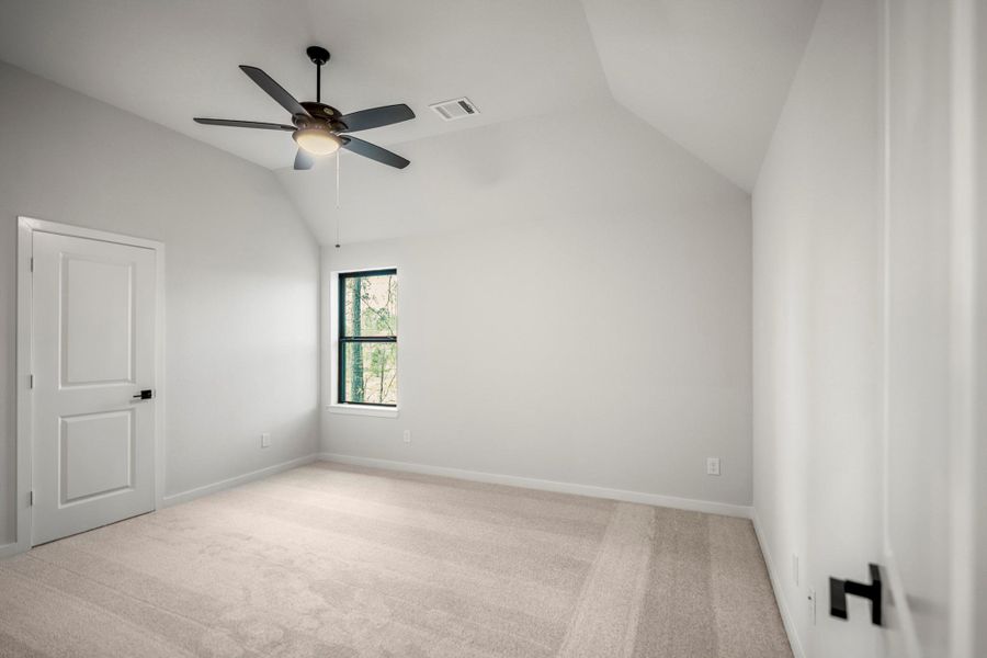 Spacious, unfurnished interior of a new home in Artavia 70′ Lots, Conroe (Image 34).