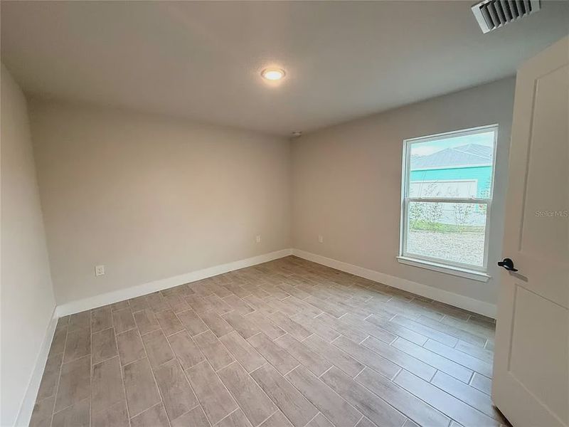Spacious, unfurnished interior of a new home in Rotonda, Rotonda West (Image 25).