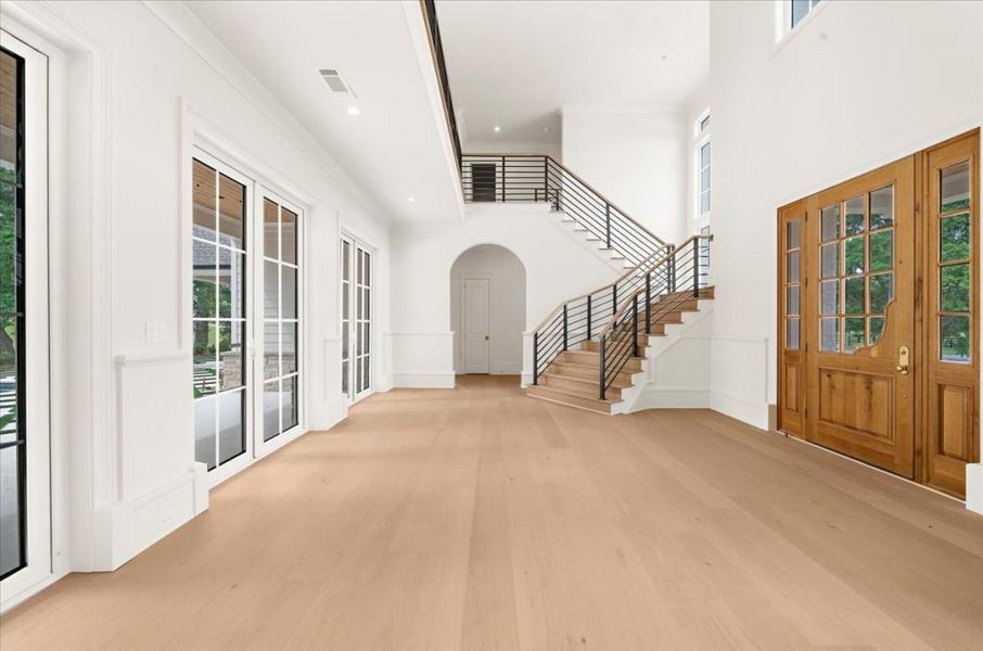 Spacious, unfurnished interior of a new home in , Canton (Image 25).