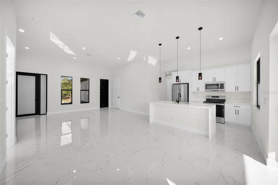 Image 23 of a home in .