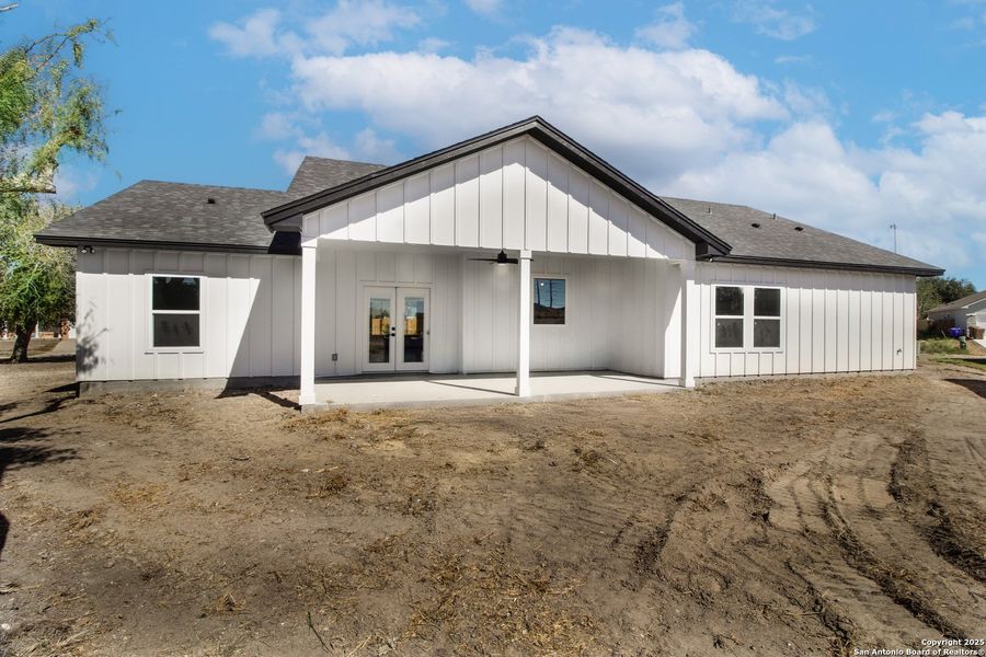 Image 21 of a home in .