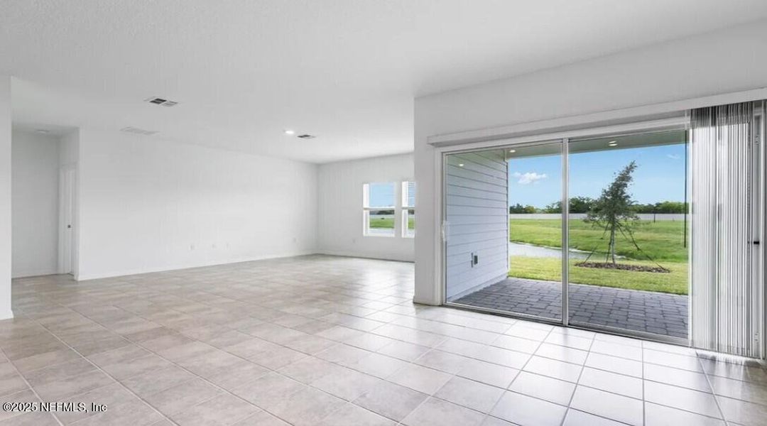 Spacious, unfurnished interior of a new home in Coopers Meadow, Jacksonville (Image 15). Spacious, unfurnished interior of a new home in Coopers Meadow, Jacksonville (Image 15).