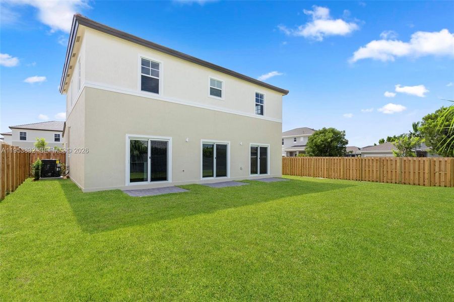 Exterior details and patio area of a home in , Homestead (Image 19).