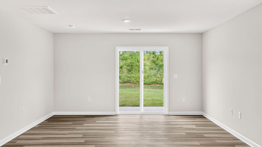 Spacious, unfurnished interior of a new home in Tyger Pines, Moore (Image 18).