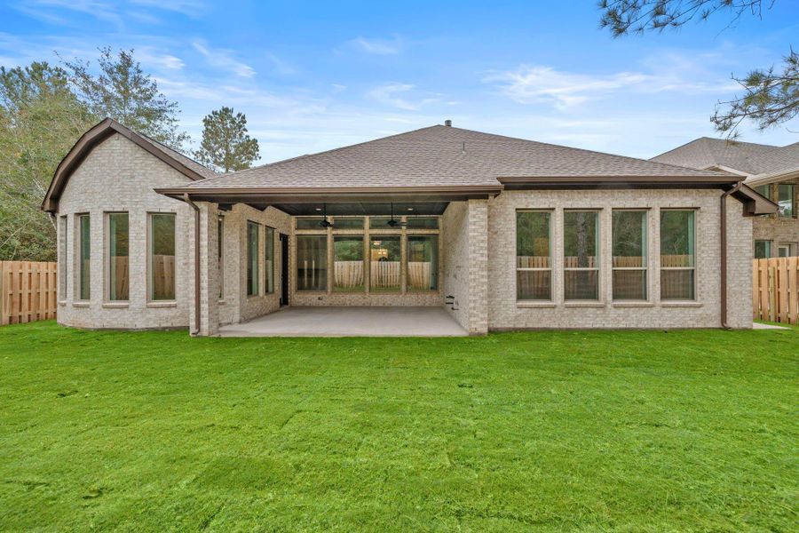 Exterior details and patio area of a home in COLTON, Montgomery (Image 22).