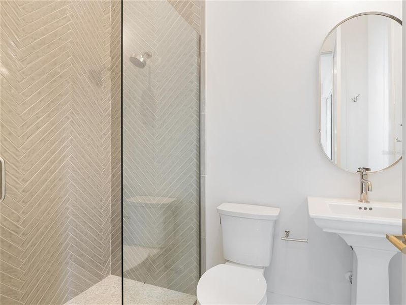 Furnished interior view inside a new home in , Winter Park (Image 53).