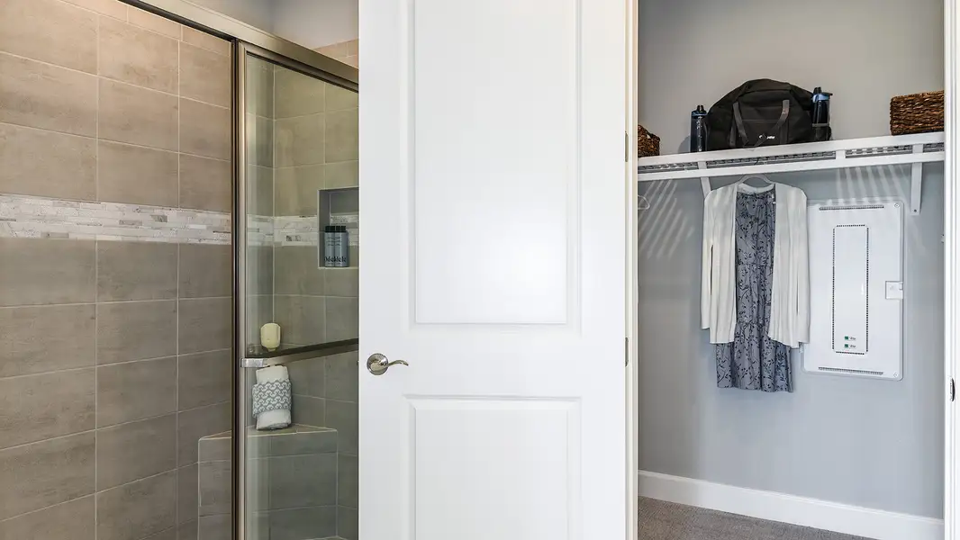 Image 23 of a home in Esplanade at Azario Lakewood Ranch. Image 23 of a home in Esplanade at Azario Lakewood Ranch.