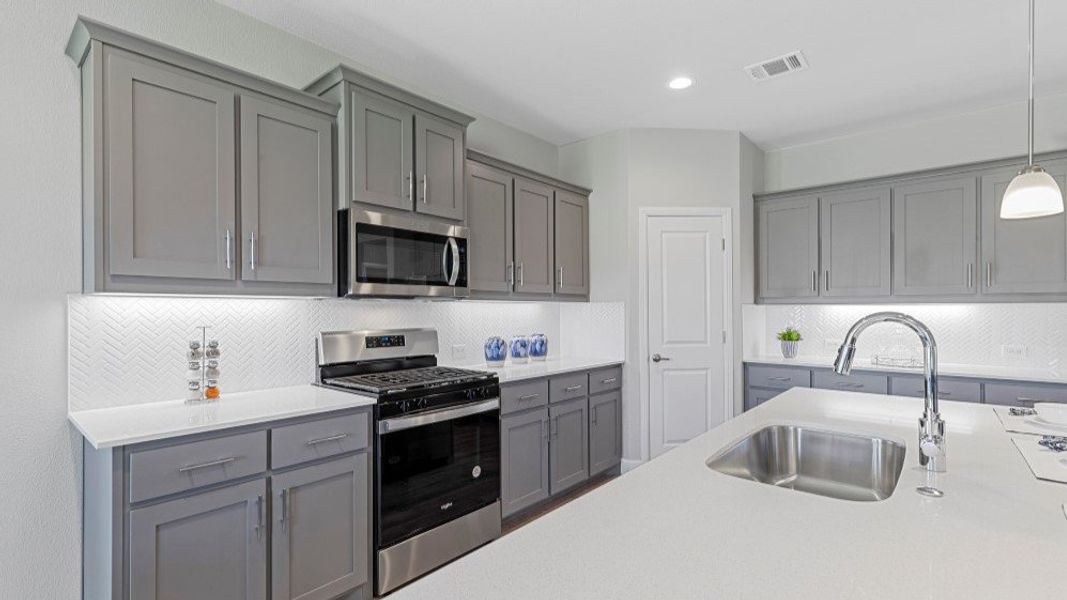 Furnished interior view inside a new home in Bluestem, Rhome (Image 8).