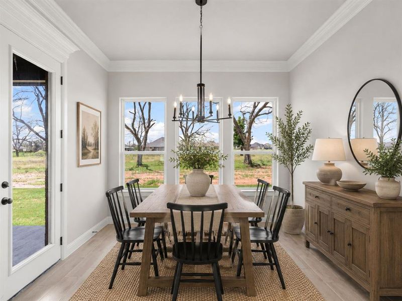 Virtually Staged: Dining Area