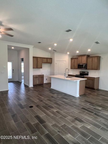 Image 38 of a home in American Village.