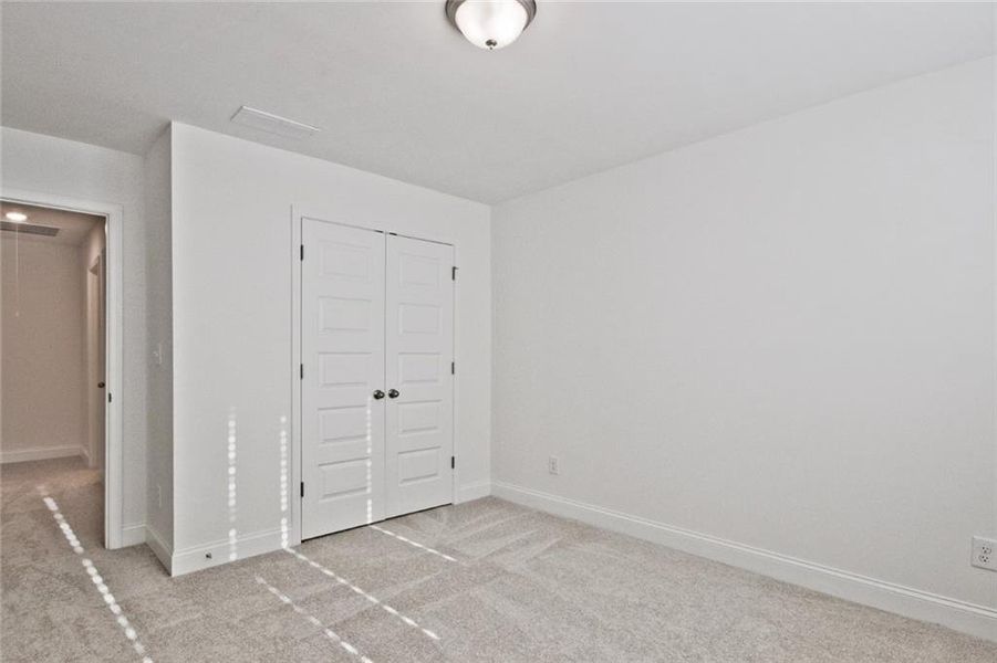 Spacious, unfurnished interior of a new home in Paces Estates, Lithia Springs (Image 26).