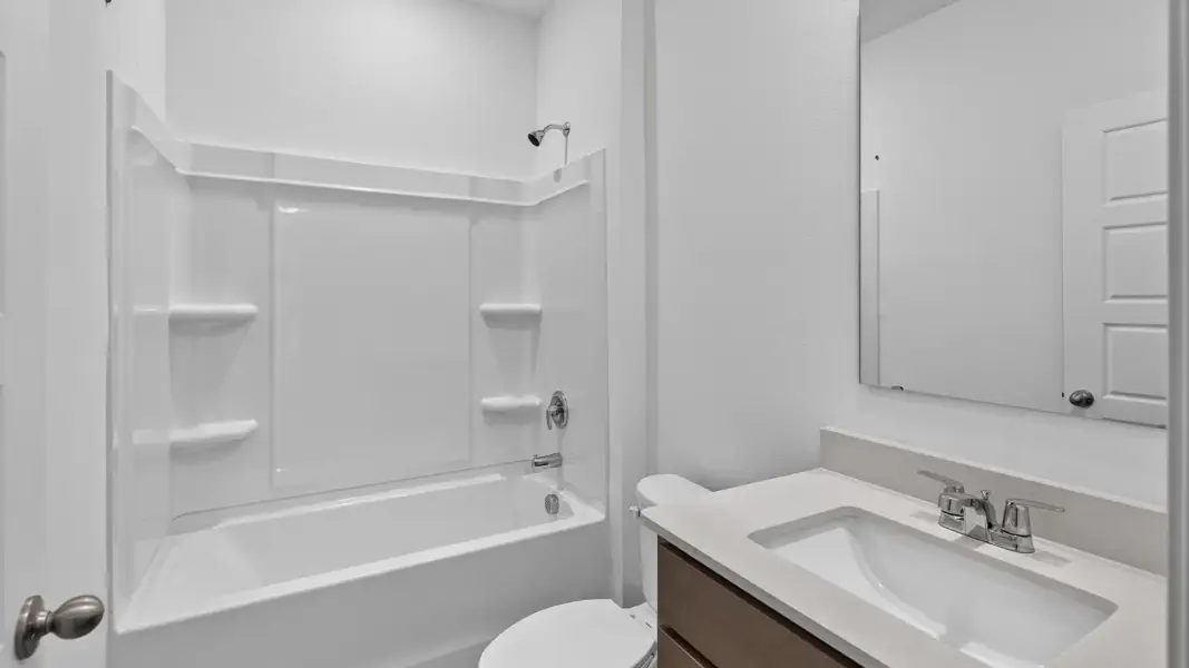 Furnished interior view inside a new home in Copes Landing, Jacksonville (Image 8).
