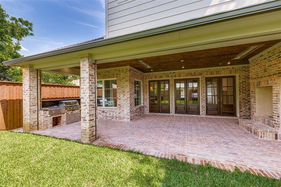 Exterior details and patio area of a home in , Dallas (Image 25). Exterior details and patio area of a home in , Dallas (Image 25).