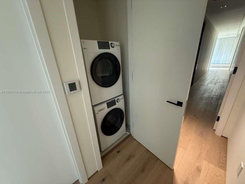 Upper laundry Upper laundry