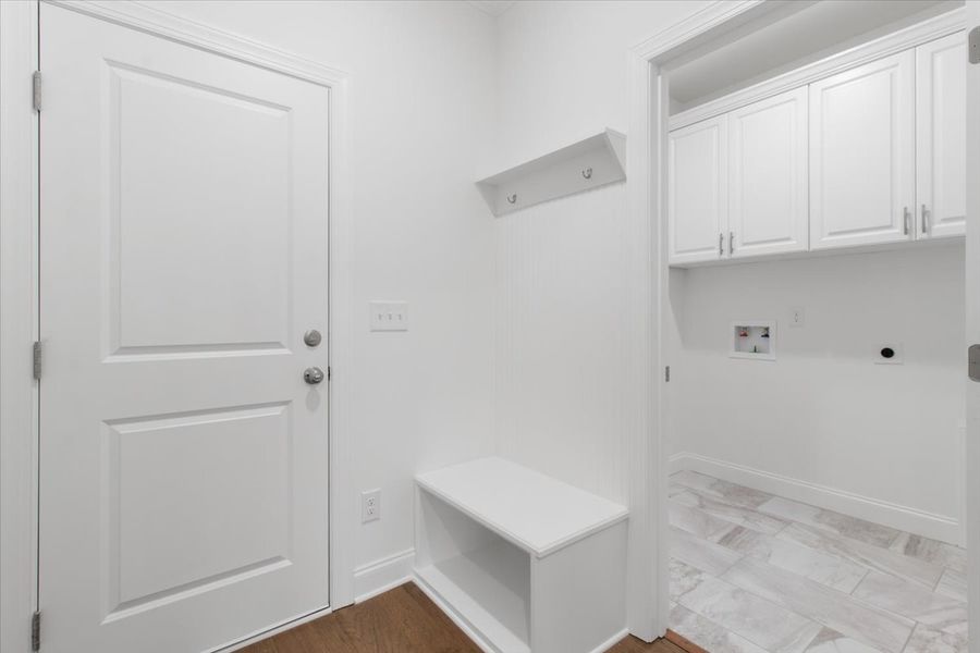 Mudroom | 915 Lillian Park Drive, The Nottaway Plan by Ivey Homes