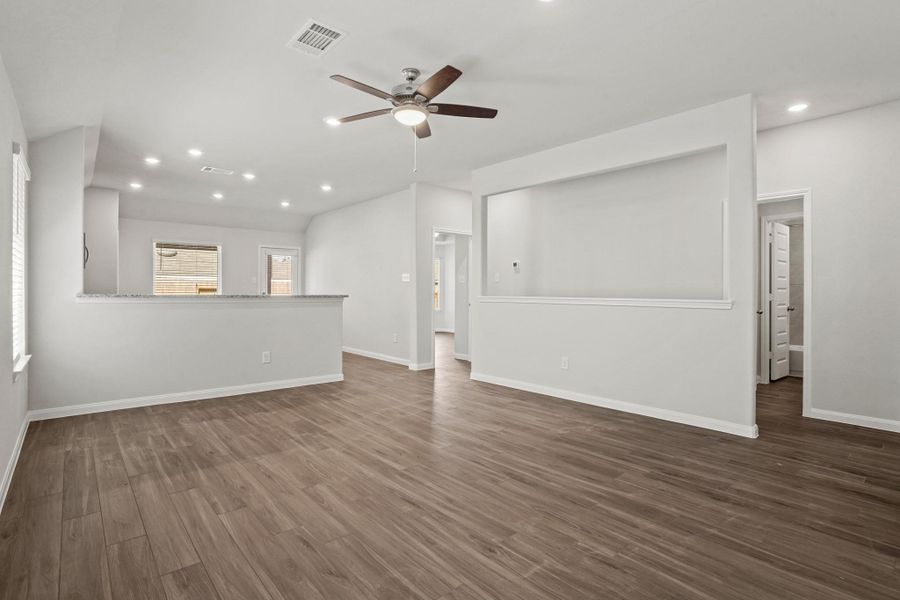 Image 20 of a home in River's Edge. Image 20 of a home in River's Edge.