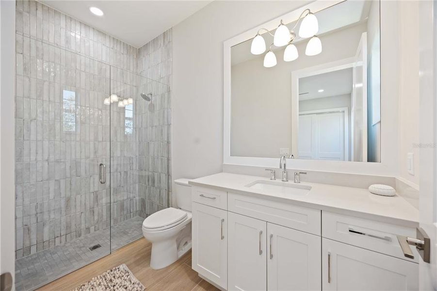 Furnished interior view inside a new home in , Sarasota (Image 29).