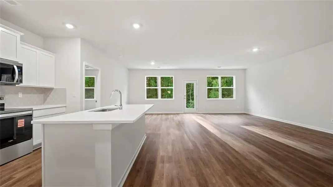 Image 37 of a home in Champion's Run.