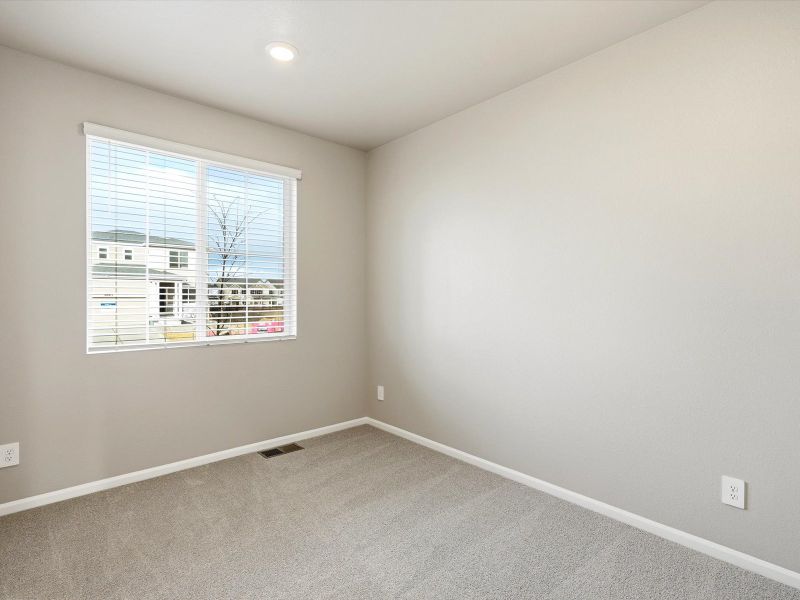 Spacious, unfurnished interior of a new home in Meridian Ranch, Peyton (Image 15).