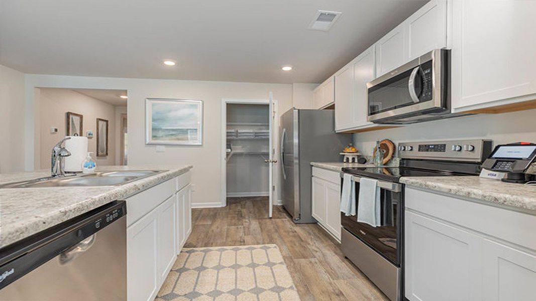 Furnished interior view inside a new home in Cottonwood Place, Tabor City (Image 23). Furnished interior view inside a new home in Cottonwood Place, Tabor City (Image 23).