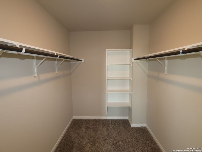 Spacious, unfurnished interior of a new home in Agave, San Antonio (Image 22). Spacious, unfurnished interior of a new home in Agave, San Antonio (Image 22).
