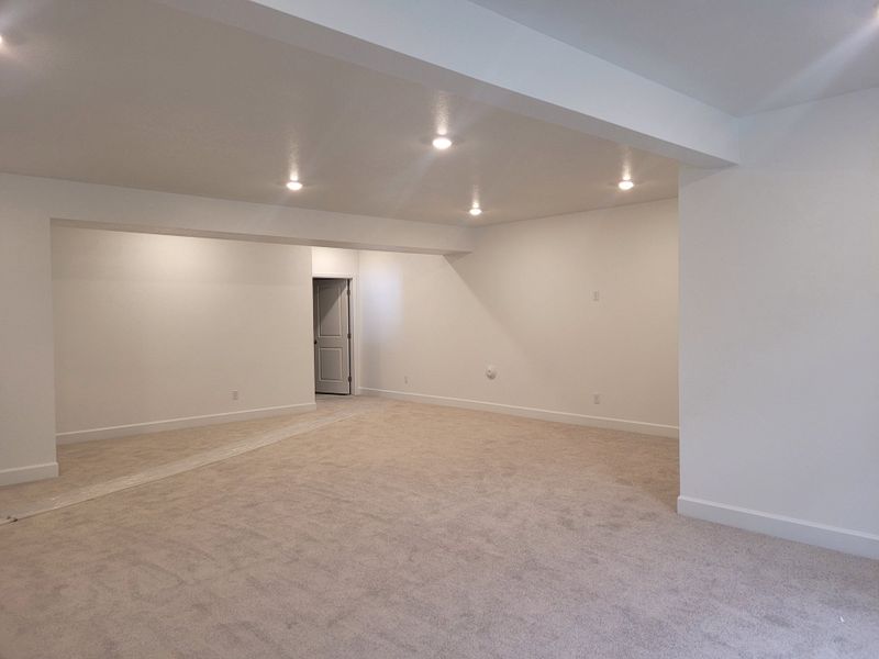 Spacious, unfurnished interior of a new home in The Town Collection at Independence, Elizabeth (Image 19).