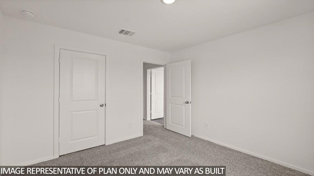 Spacious, unfurnished interior of a new home in Silverthorne, Conroe (Image 17).