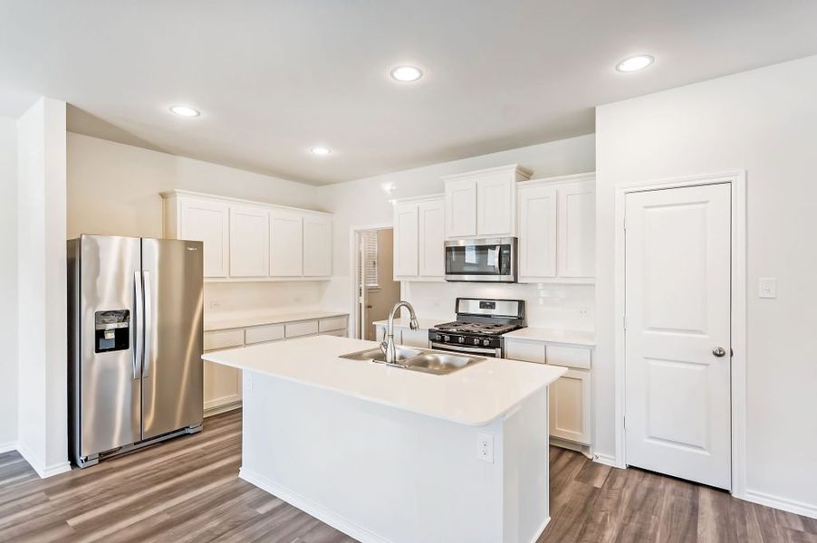 Representative exterior photo of a completed home built from the Marion by Impression Homes in Heartland, Heartland, TX (Image 2). Representative exterior photo of a completed home built from the Marion by Impression Homes in Heartland, Heartland, TX (Image 2).