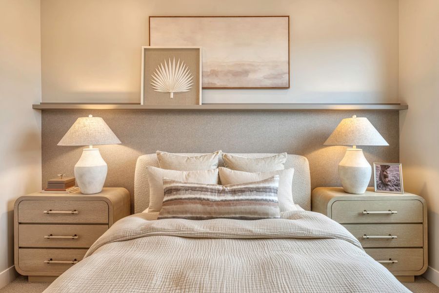 Representative furnished interior of a home built from the Calida Plan 9002 by Tri Pointe Homes in Emberly, Gilbert (Image 18).