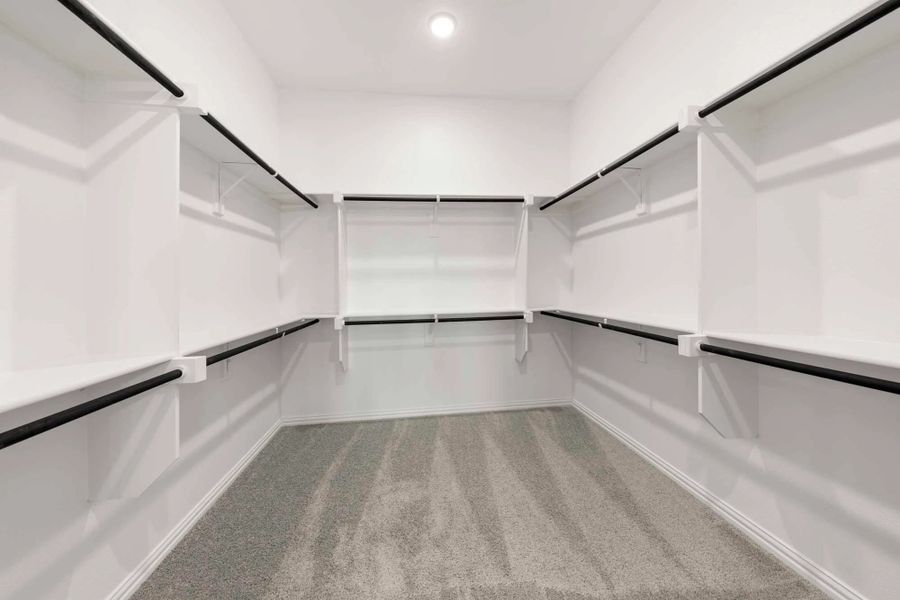 Primary Closet Representative Photo