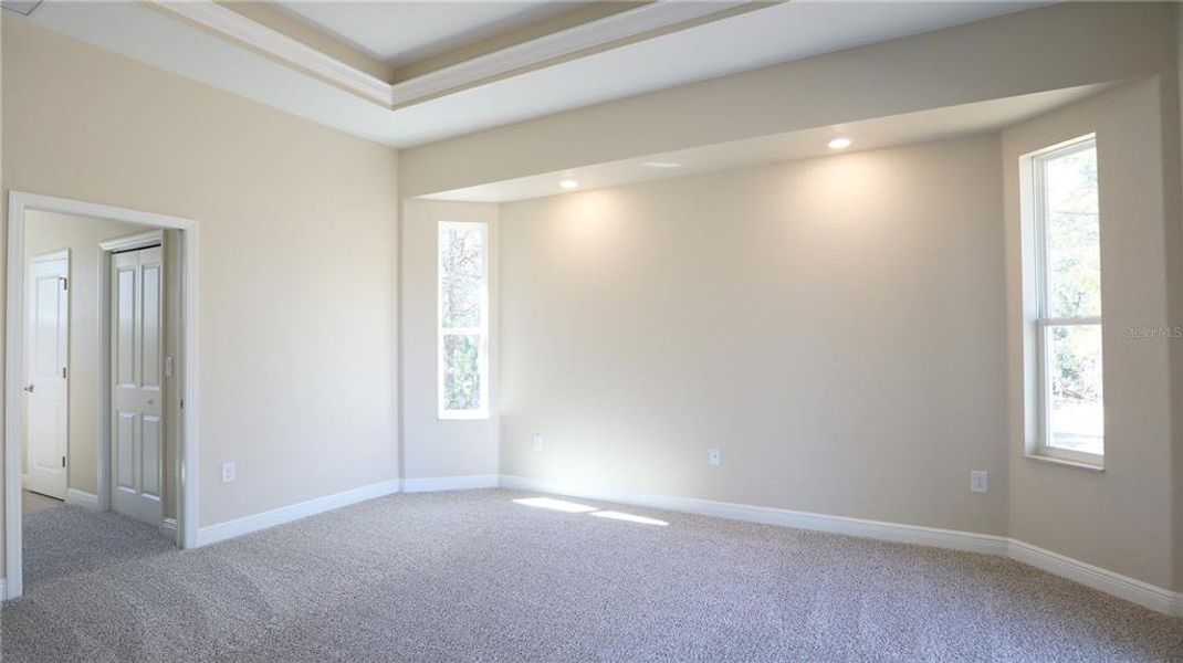 Spacious, unfurnished interior of a new home in , Brooksville (Image 17).