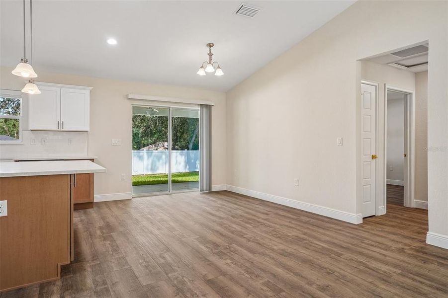 Spacious, unfurnished interior of a new home in , Citrus Springs (Image 21).