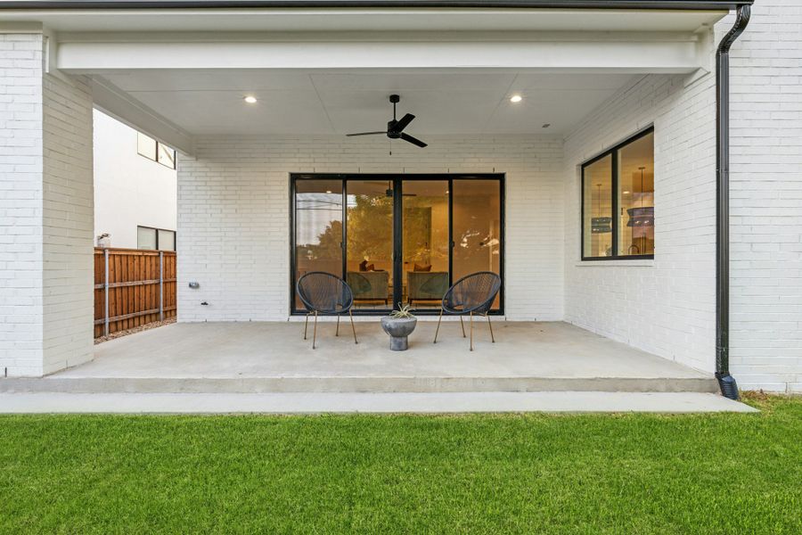 Image 53 of a home in .