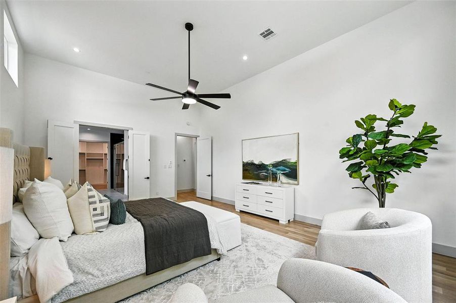 Furnished interior view inside a new home in , Dallas (Image 12).